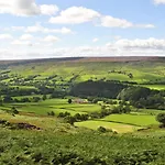 4 Bed In Whitby Oc-g0042 Holiday home *