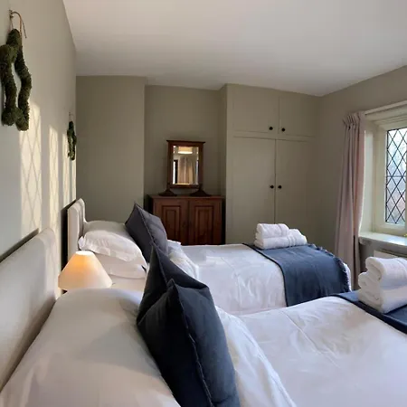 Hébergement de vacances 4 Bed In Whitby Oc-g0042